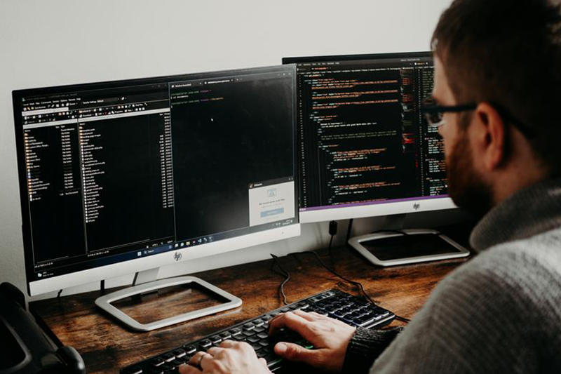 Cybersecurity-&-IT-Governance